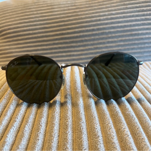 Ray-Ban Accessories - Ray Ban Sunglasses RB3447 Round Metal 029 Black Polarized